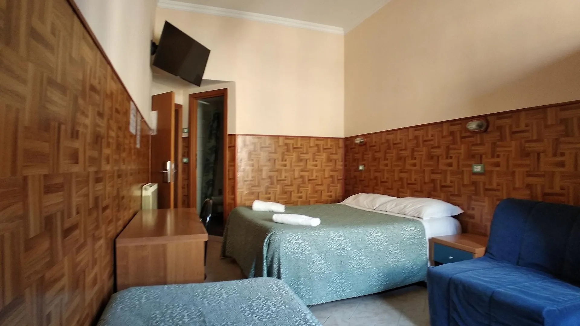 Cressy Hotel Rome Italy
