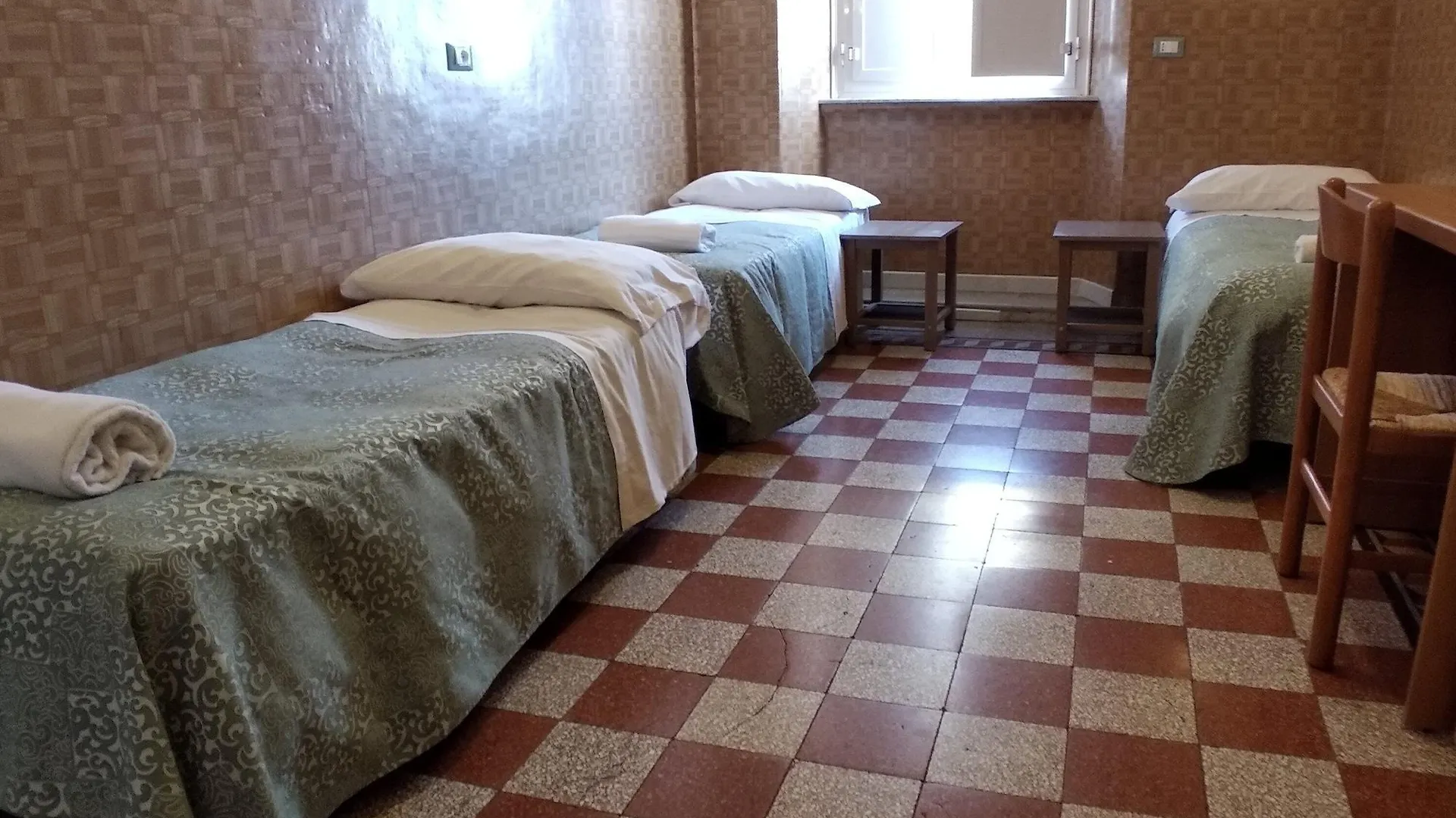 Cressy Hotel Rome 0*,  Italy
