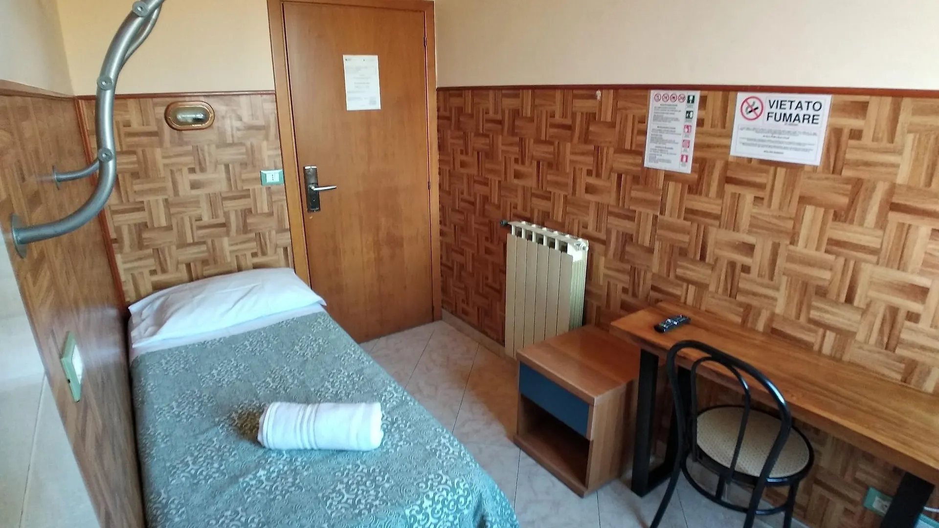 Cressy Hotel Rome 0*,  Italy