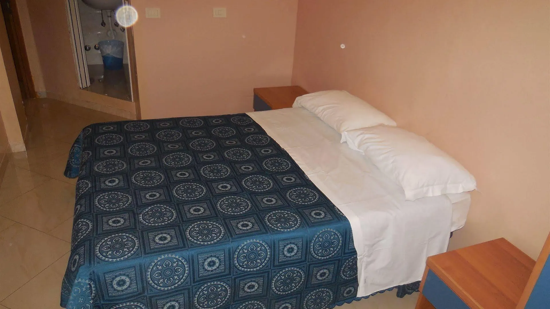 Cressy Hotel Rome 0*,  Italy